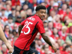 جايدون سانشو (Photo by Paul Faith / AFP)