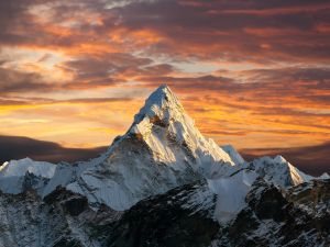 Shutterstock Mount Everest