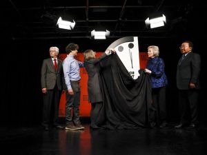 This year the Doomsday Clock is set at ninety seconds to Midnight Anna Moneymaker/Getty Images/AFP (Photo by Anna Moneymaker / GETTY IMAGES NORTH AMERICA / Getty Images via AFP) End the world