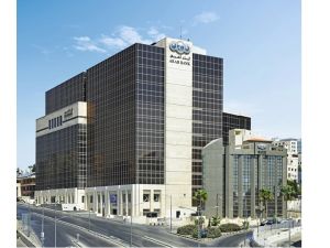 Arab Bank Group Reports Net Profits Of $829.6 Million For 2023, 30% Cash Dividends