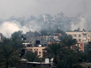 قصف اسرائيلي عنيف على قطاع غزة