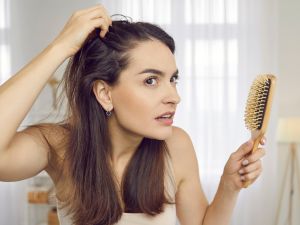 طبيب البوابة: ما علاقة الزنك بصحة الشعر ؟