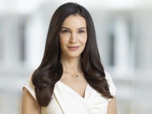 New anchor of Bloomberg’s prime time morning show Daybreak Middle East and Africa based in Dubai