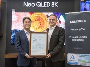 سامسونج تحصل على شهادة "الحدّ من الكربون" من TÜV Rheinland لطرازات Neo QLED  وOLED وLifestyle للعام 2024