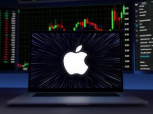 Apple struggles in China despite improved global sales