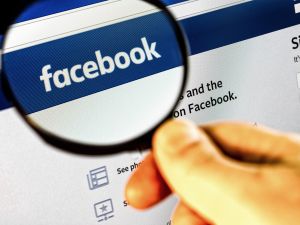 Shutterstock Facebook