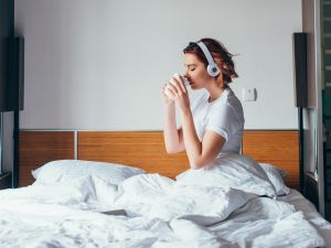 5 فوائد لبدء صباحك بالاستماع إلى الموسيقى
