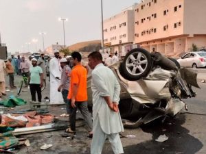 مقتل 21 في حادث سير بالسعودية 