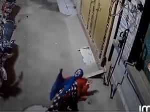 الزوجة نجت ولكن تعرضت لكسور خطيرة