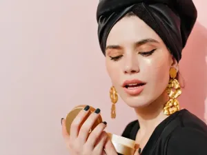 تفسير الحلم بفردتين حلق ذهب للمتزوجة والحامل