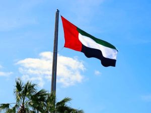 علم الإمارات