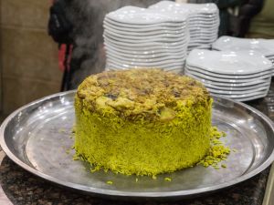 مقلوبة الفول الأخضر