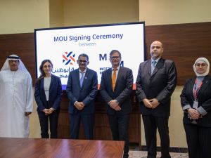 كلية الهندسة بجامعة أبوظبي تبرم اتفاقية شراكة مع «موت ماكدونالد» لتعزيز القدرات البحثية لدى طلاب الهندسة