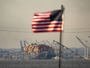 Six presumed dead after cargo ship crash levels Baltimore bridge, company says. (Kent Nishimura/ AFP) Six presumed dead after cargo ship crash levels Baltimore bridge, company says. (Kent Nishimura/ AFP)