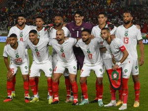 Morocco's players pose ahead of the Africa Cup of Nations (CAN) 2024 group F football match between Zambia and Morocco at the Stade Laurent Pokou in San Pedro on January 24, 2024. (Photo by SIA KAMBOU / AFP)