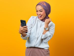 أجمل رسائل تهنئة عيد الفطر للزملاء في العمل 2024
