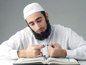 تفسير حلم قراءة المعوذات في المنام 