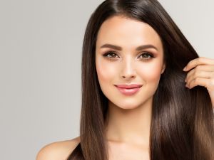 أطعمة لزيادة نمو الشعر بسرعة