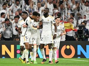 ريال مدريد يتحدى مايوركا يوم السبت (Photo by JAVIER SORIANO / AFP)