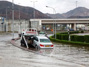 Oman floods