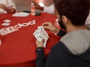 Ooredoo Kuwait Hosts “Hand” And “Kout Bu Sitta” Playoffs in its New Season of Ramadan “Ganjifa” Games 
