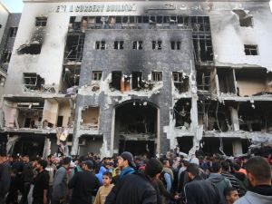 جيش الإحتلال يواصل قصف المناطق السكنية في قطاع غزة
