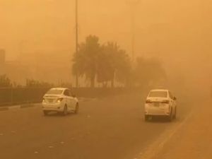 أمطار وعوالق ترابية في تلك المناطق