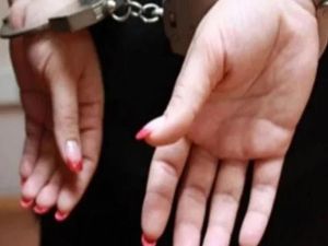 حرضت على الفسق!! تفاصيل القبض على بلوغر مصرية