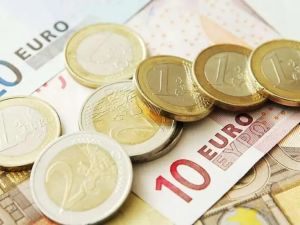 سعر صرف اليورو مقابل الليرة السورية