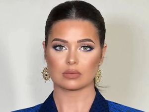 يسرا اللوزي