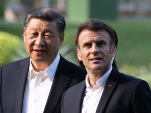 Xi Jinping and Macron