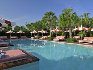 Unlock the Ultimate in Luxury and Leisure with Banyan Tree Dubai’s Exclusive Pool and Beach Memberships