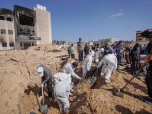 مقابر جماعية في قطاع غزة