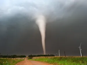 tornado 