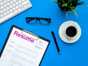 How to Write a Simple Resume