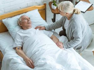 تفسير حلم الموت للشخص نفسه للعزباء وللمتزوجة وللمطلقة