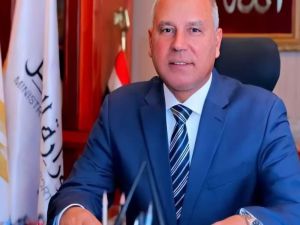 سبب الهجوم على وزير النقل