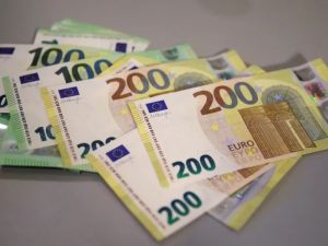 سعر اليورو مقابل الليرة السورية