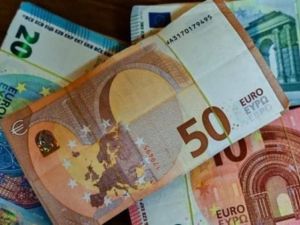سعر اليورو مقابل الليرة السورية