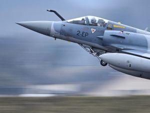France to send Ukraine surplus Mirage 2000 warplanes, Macron unveils