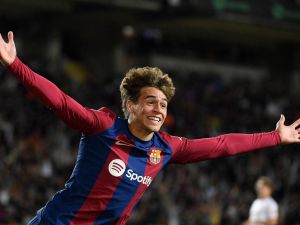 تشيلسي يقترب من حسم التعاقد مع نجم برشلونة الشاب