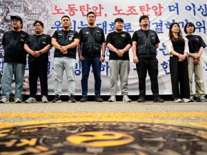 Samsung stands against workers union strike for first time ever