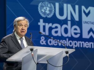 UN Chief warns global tensions threaten international trade