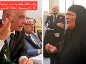 أصرت الأم على دفاعها عن ابنها أمام القاضي