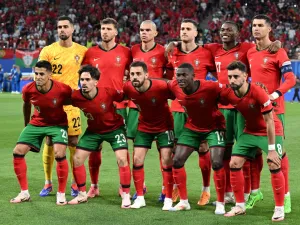 Portugal's players pose for a team photograph ahead of the UEFA Euro 2024 Group F football match between Portugal and the Czech Republic at the Leipzig Stadium in Leipzig, Eastern Germany on June 18, 2024. (Photo by PATRICIA DE MELO MOREIRA / AFP)