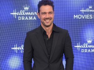 Ryan Paevey 