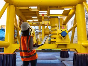 Best Paying Jobs in Integrated Oil Companies