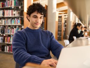 دعاء بداية الدراسة الجامعية
