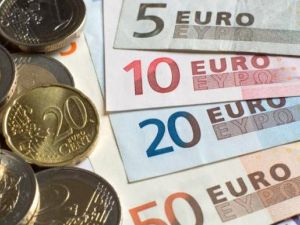 سعر اليورو مقابل الليرة السورية