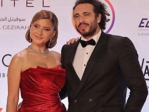 نيللي كريم و هشام عاشور 